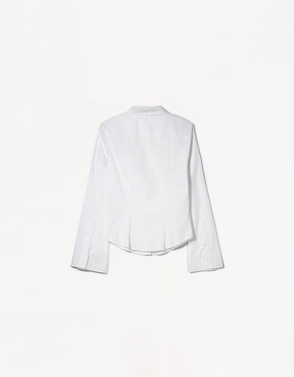 Blouse with wide sleeves