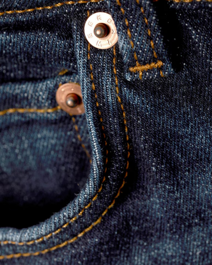 Low-rise slim flared jeans